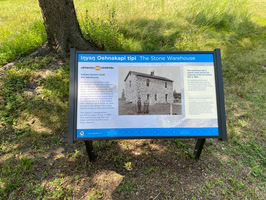 stonewarehouse-sign